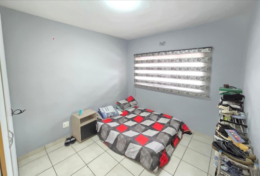 2 Bedroom Property for Sale in Crown Gauteng