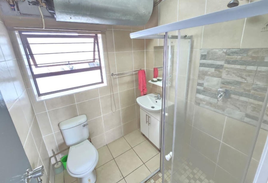 2 Bedroom Property for Sale in Crown Gauteng
