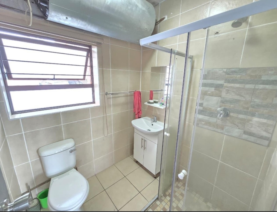 2 Bedroom Property for Sale in Crown Gauteng