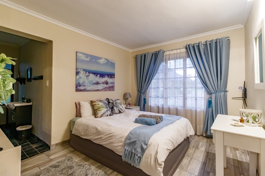4 Bedroom Property for Sale in Randjesfontein A H Gauteng