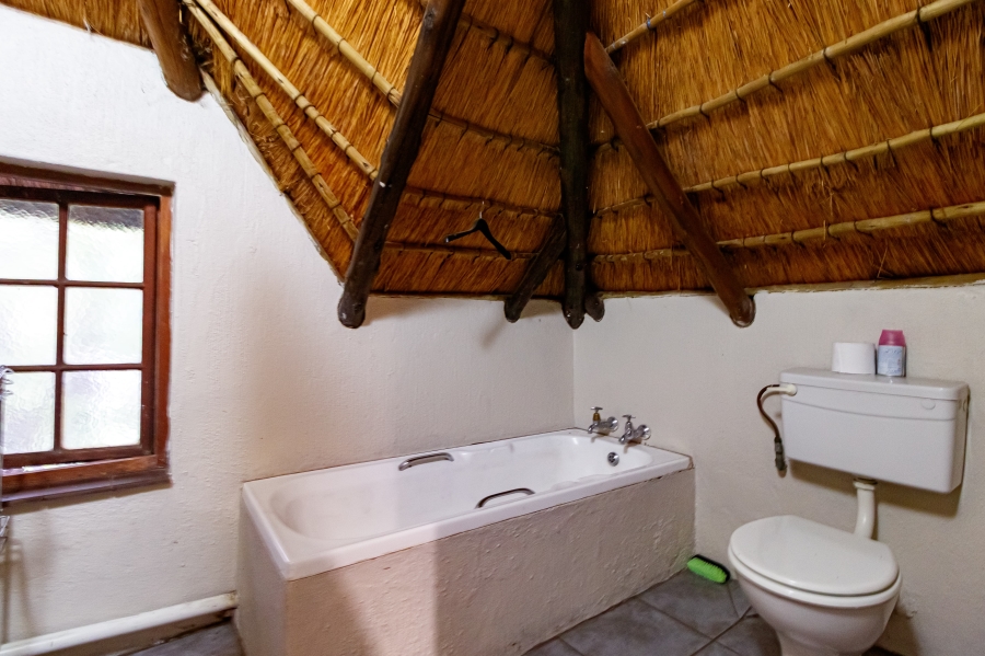 4 Bedroom Property for Sale in Randjesfontein A H Gauteng