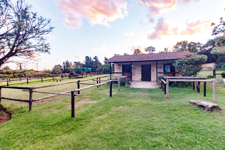 4 Bedroom Property for Sale in Randjesfontein A H Gauteng