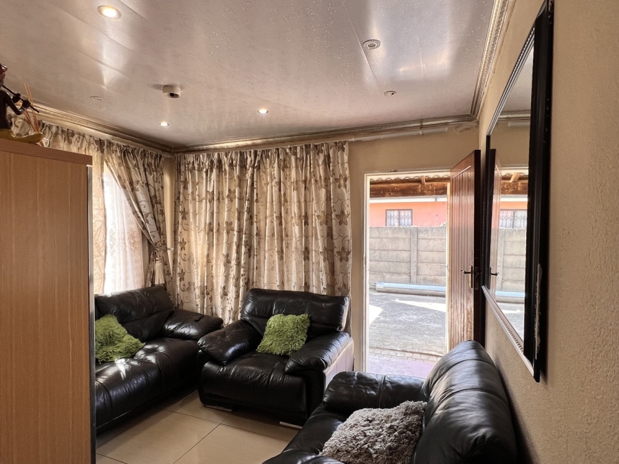 3 Bedroom Property for Sale in Sebokeng Zone 17 Gauteng