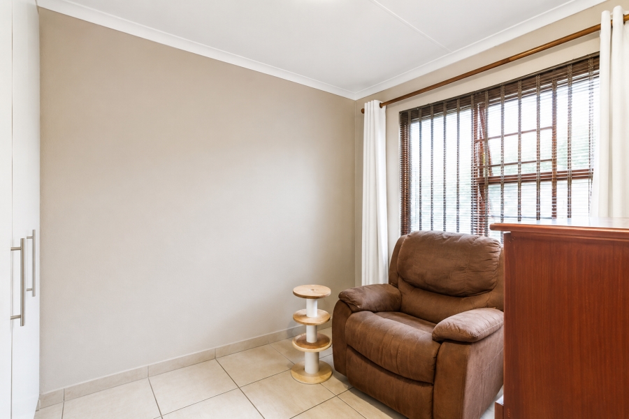 2 Bedroom Property for Sale in Vorna Valley Gauteng