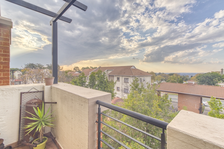 1 Bedroom Property for Sale in Paulshof Gauteng