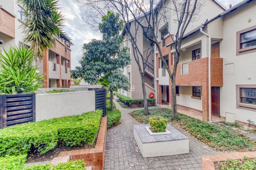 1 Bedroom Property for Sale in Paulshof Gauteng
