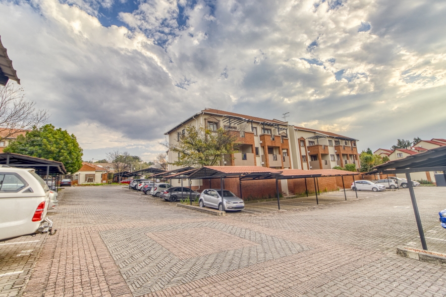 1 Bedroom Property for Sale in Paulshof Gauteng