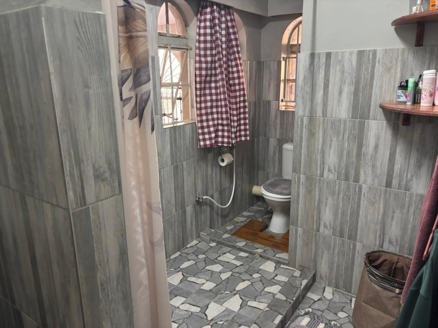 8 Bedroom Property for Sale in Oakdene Gauteng