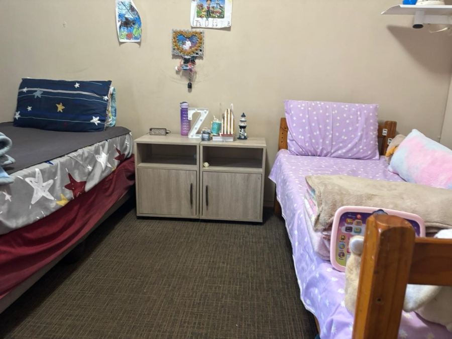 8 Bedroom Property for Sale in Oakdene Gauteng