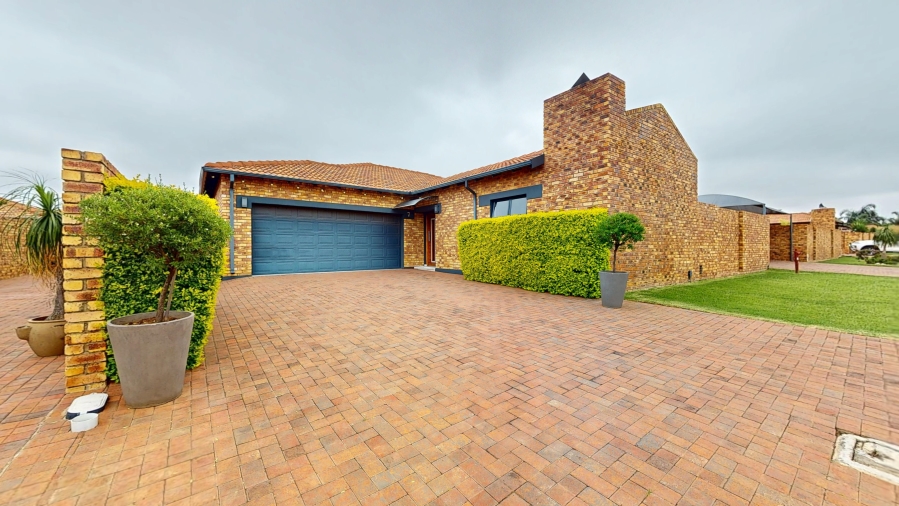 3 Bedroom Property for Sale in Jansenpark Gauteng
