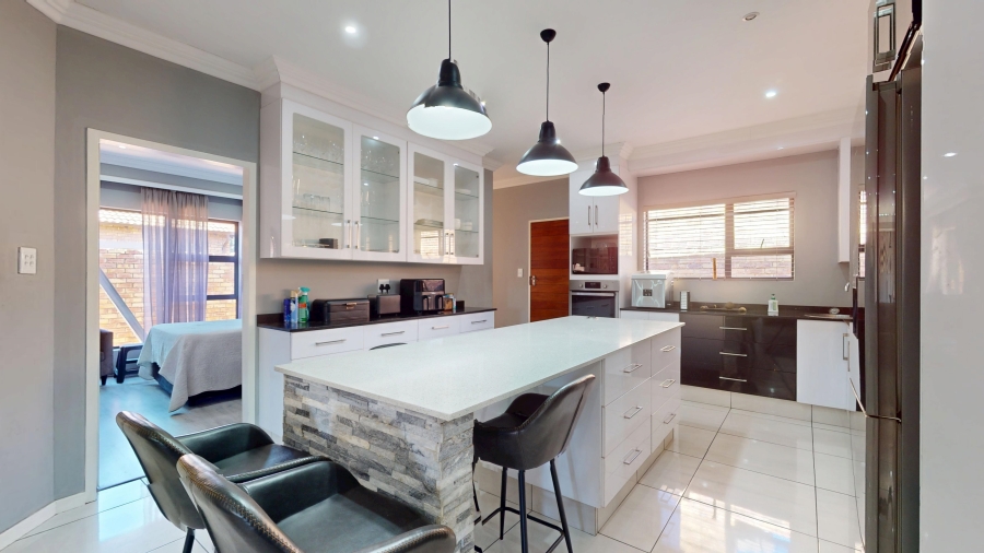 3 Bedroom Property for Sale in Jansenpark Gauteng