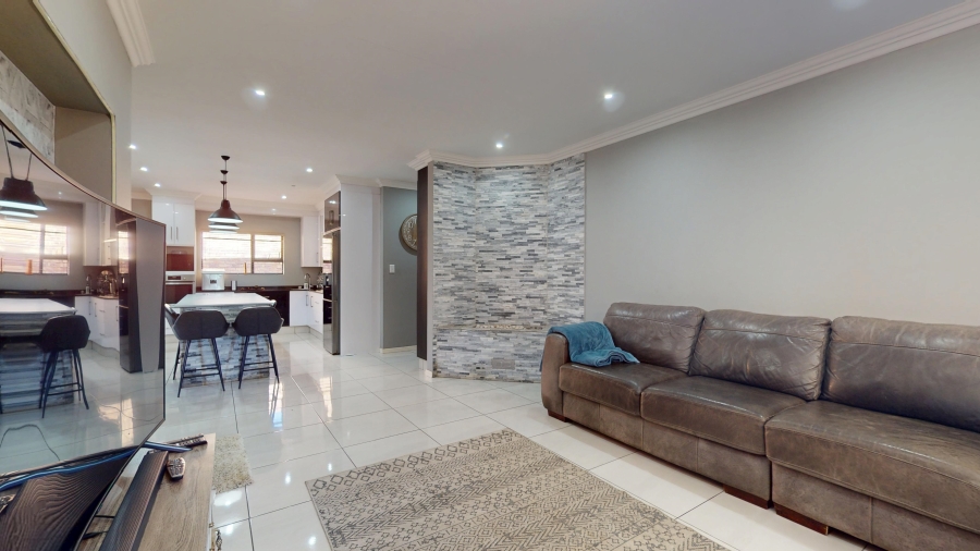3 Bedroom Property for Sale in Jansenpark Gauteng