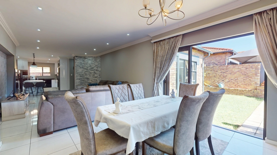 3 Bedroom Property for Sale in Jansenpark Gauteng