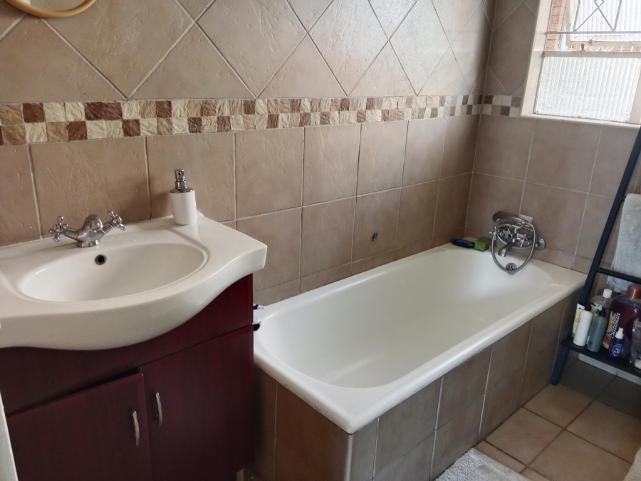 2 Bedroom Property for Sale in Alberton North Gauteng
