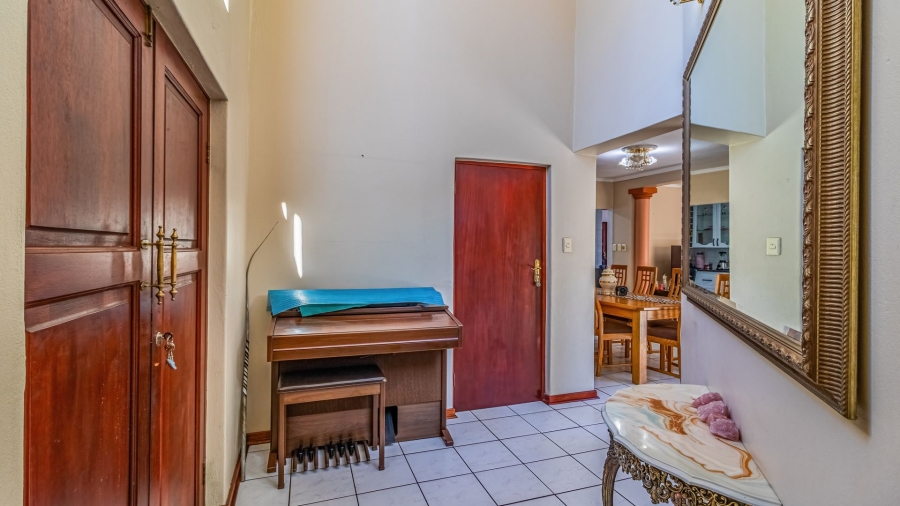 3 Bedroom Property for Sale in Bedfordview Gauteng