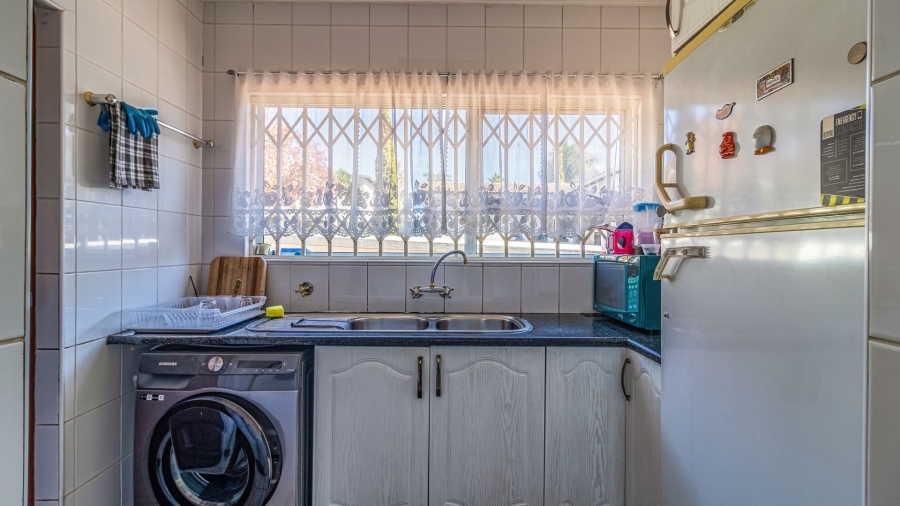 3 Bedroom Property for Sale in Bedfordview Gauteng