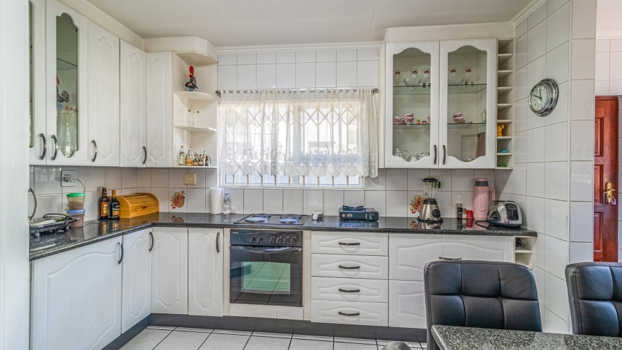 3 Bedroom Property for Sale in Bedfordview Gauteng