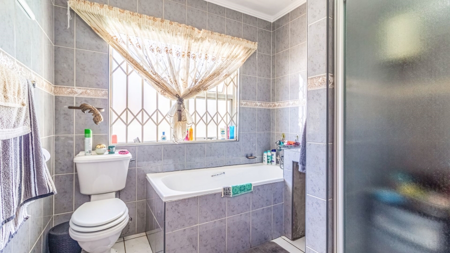 3 Bedroom Property for Sale in Bedfordview Gauteng