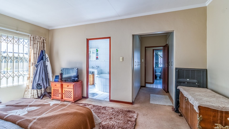 3 Bedroom Property for Sale in Bedfordview Gauteng