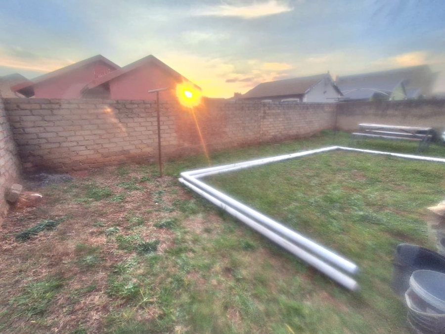 2 Bedroom Property for Sale in Vosloorus Ext 5 Gauteng