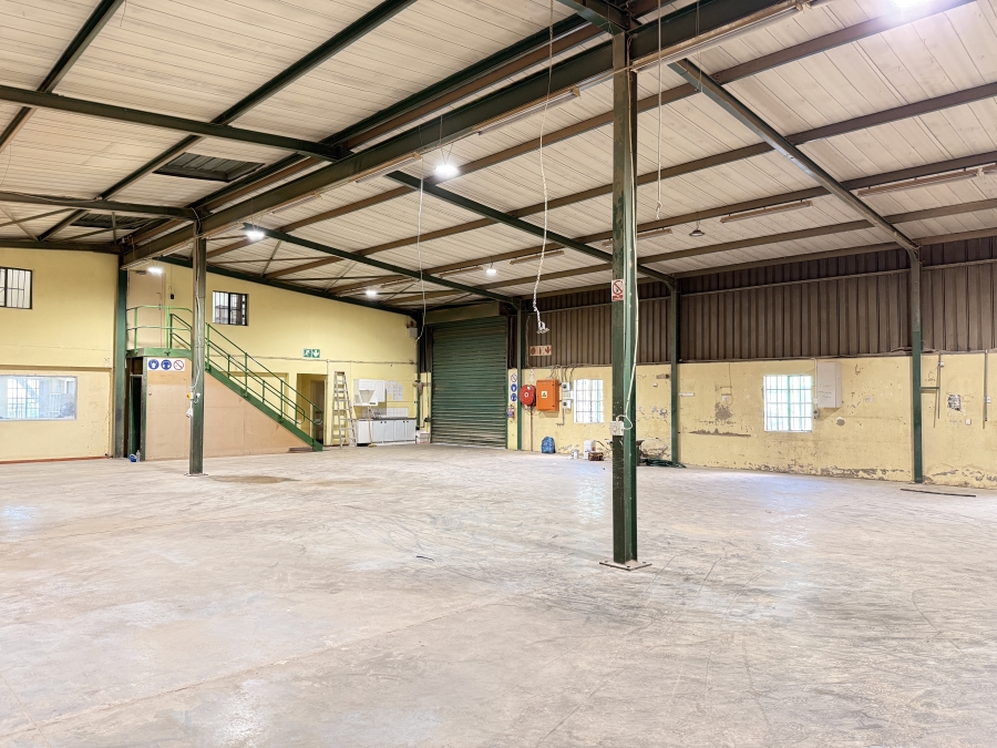 To Let Commercial Property for Rent in Rooihuiskraal Gauteng