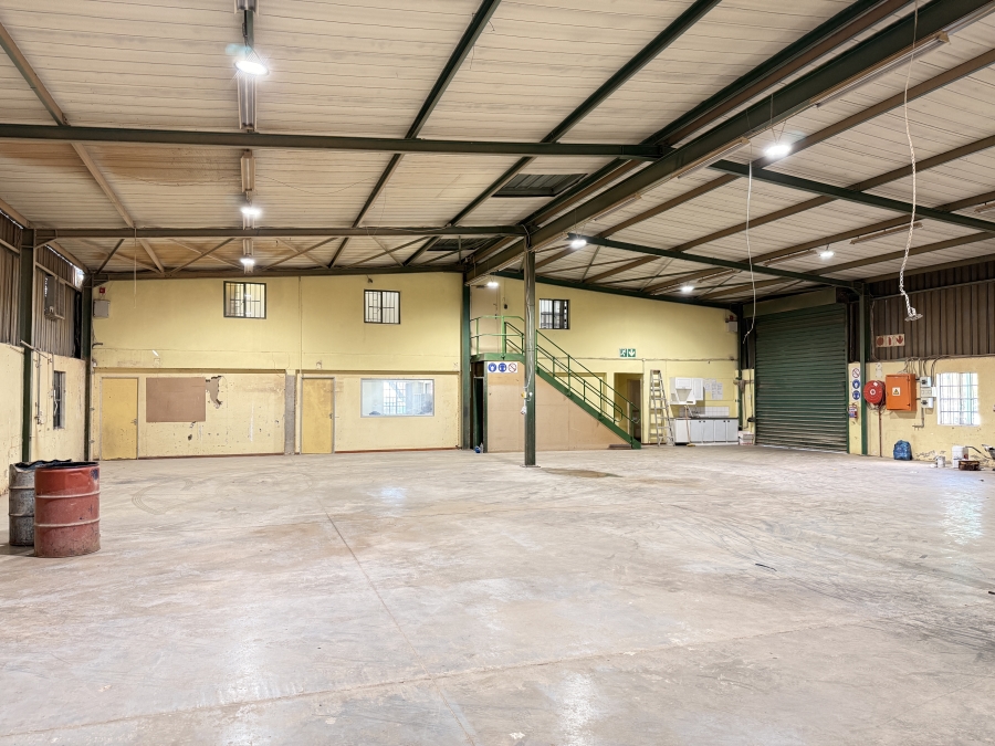 To Let Commercial Property for Rent in Rooihuiskraal Gauteng