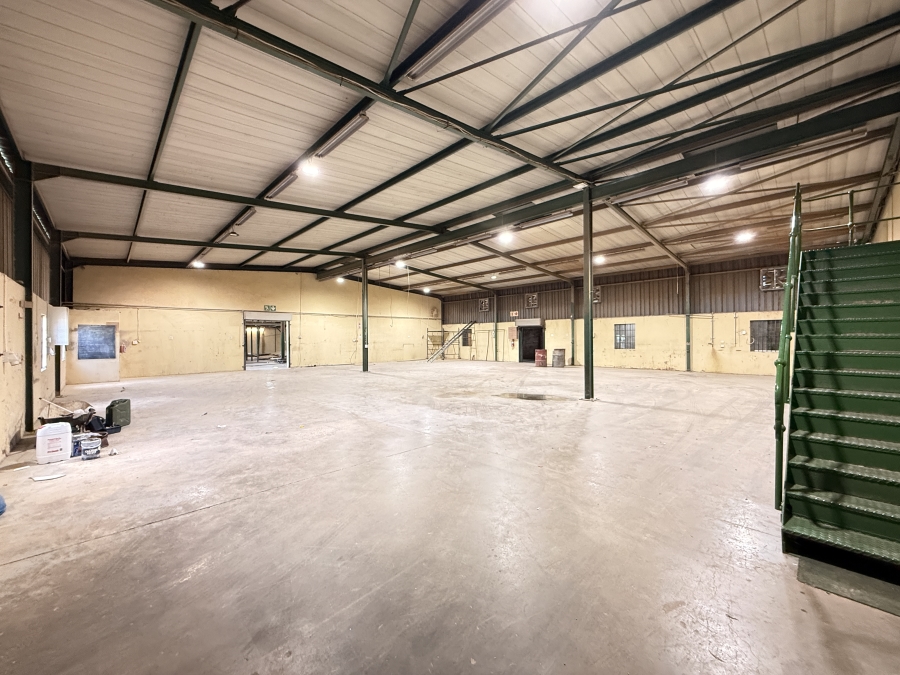 To Let Commercial Property for Rent in Rooihuiskraal Gauteng