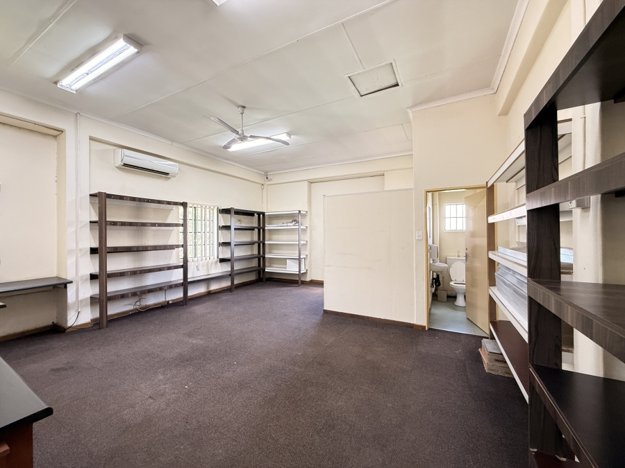 To Let Commercial Property for Rent in Rooihuiskraal Gauteng