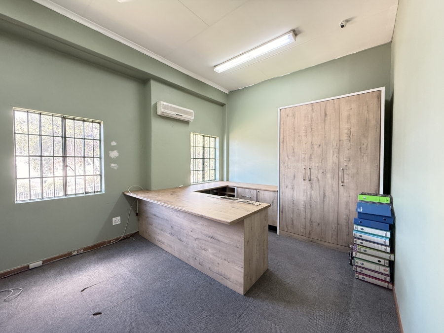 To Let Commercial Property for Rent in Rooihuiskraal Gauteng
