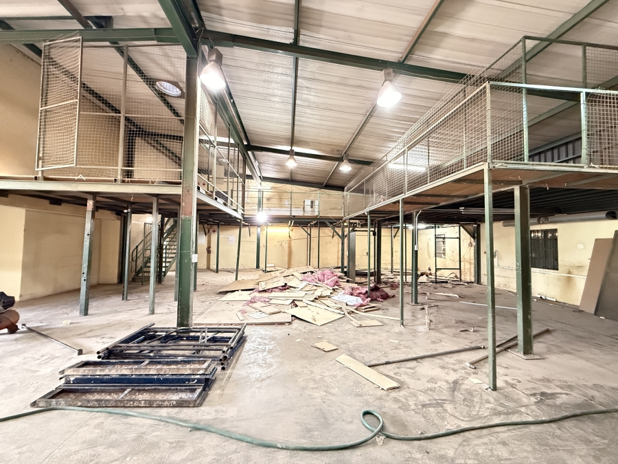 To Let Commercial Property for Rent in Rooihuiskraal Gauteng