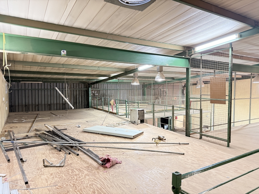 To Let Commercial Property for Rent in Rooihuiskraal Gauteng