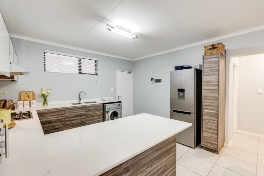 2 Bedroom Property for Sale in Rynfield Gauteng