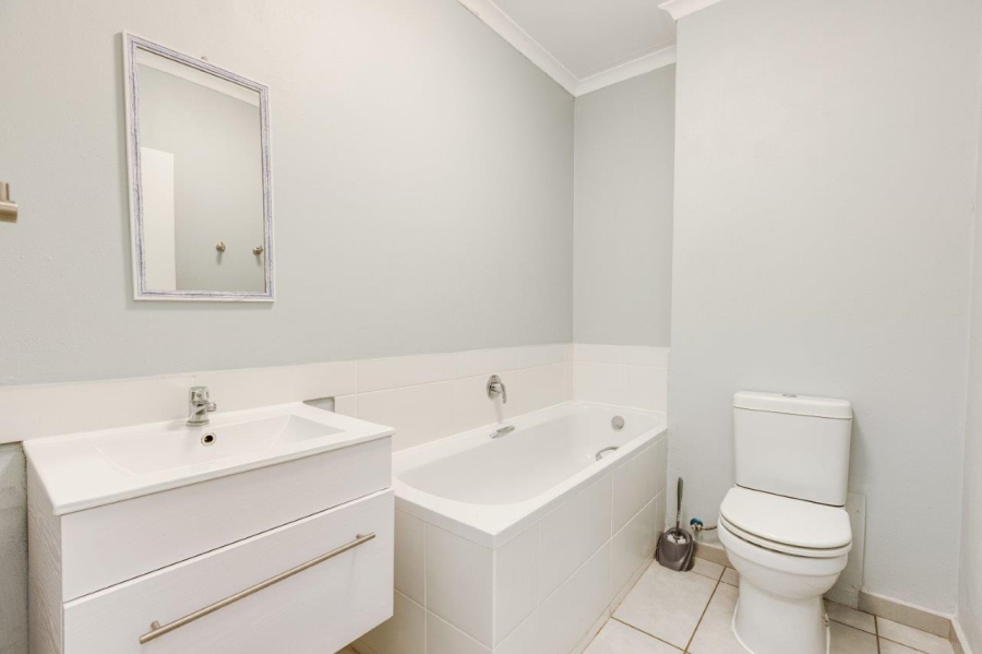 2 Bedroom Property for Sale in Rynfield Gauteng