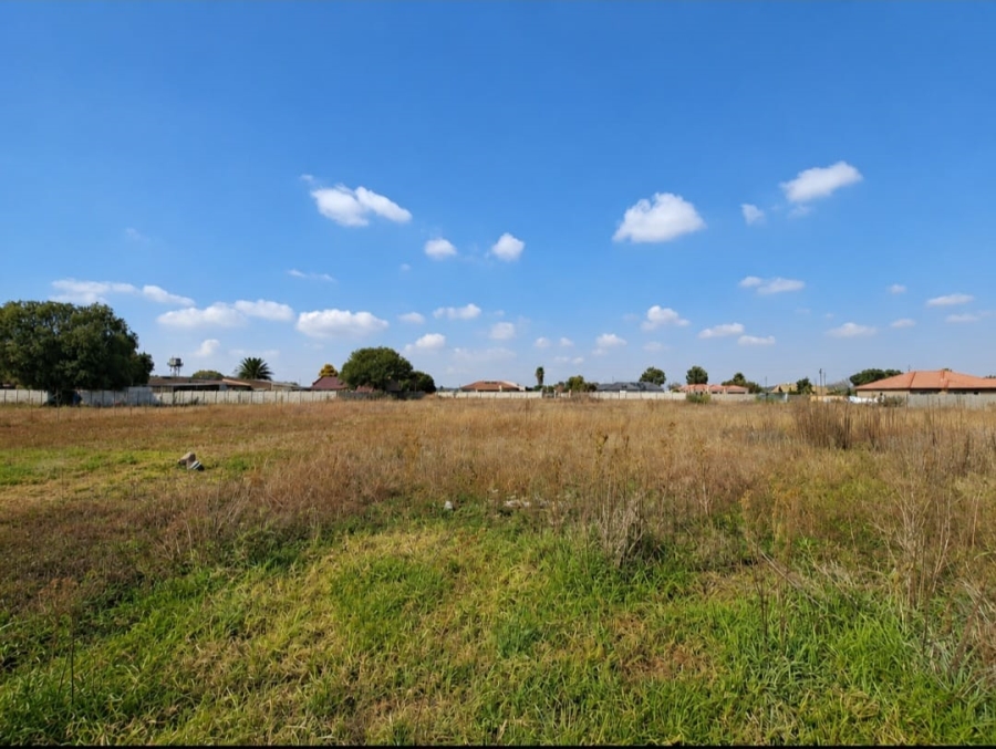 0 Bedroom Property for Sale in Riversdale Gauteng
