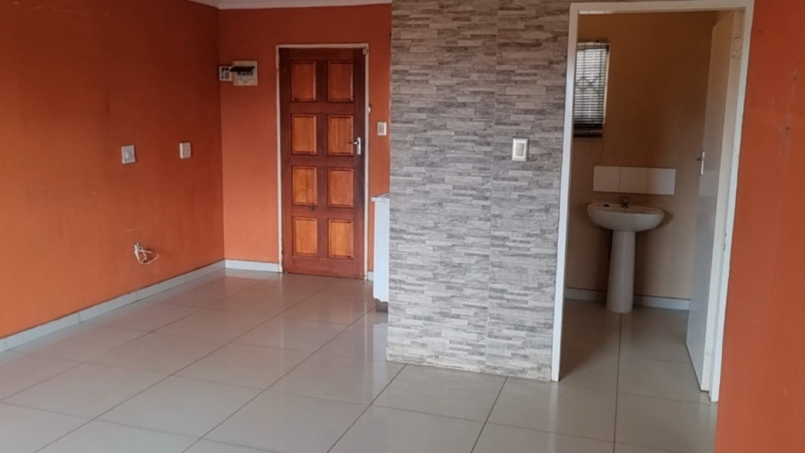 2 Bedroom Property for Sale in Evaton West Gauteng