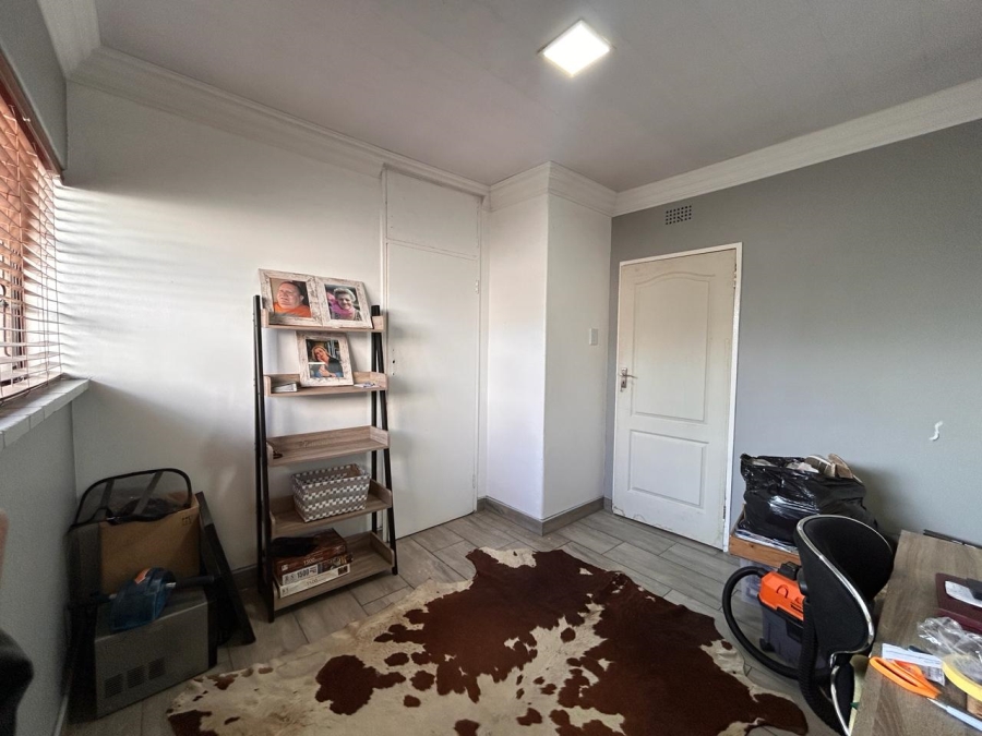 3 Bedroom Property for Sale in Vanderbijlpark CW 5 Gauteng