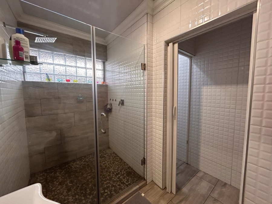 3 Bedroom Property for Sale in Vanderbijlpark CW 5 Gauteng