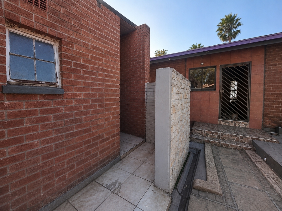 3 Bedroom Property for Sale in Vanderbijlpark CW 5 Gauteng