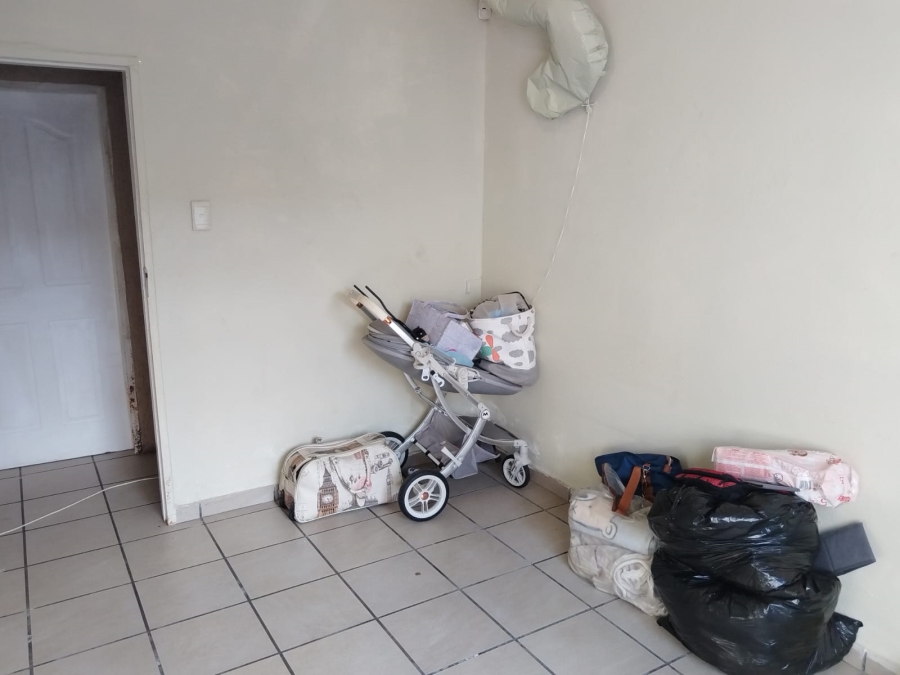 3 Bedroom Property for Sale in Golden Gardens Gauteng