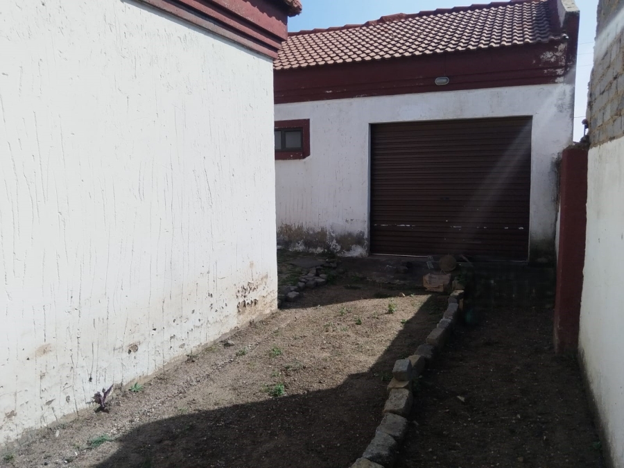 3 Bedroom Property for Sale in Golden Gardens Gauteng