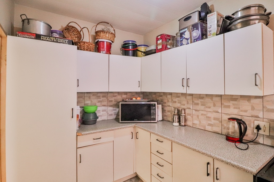 2 Bedroom Property for Sale in New Redruth Gauteng
