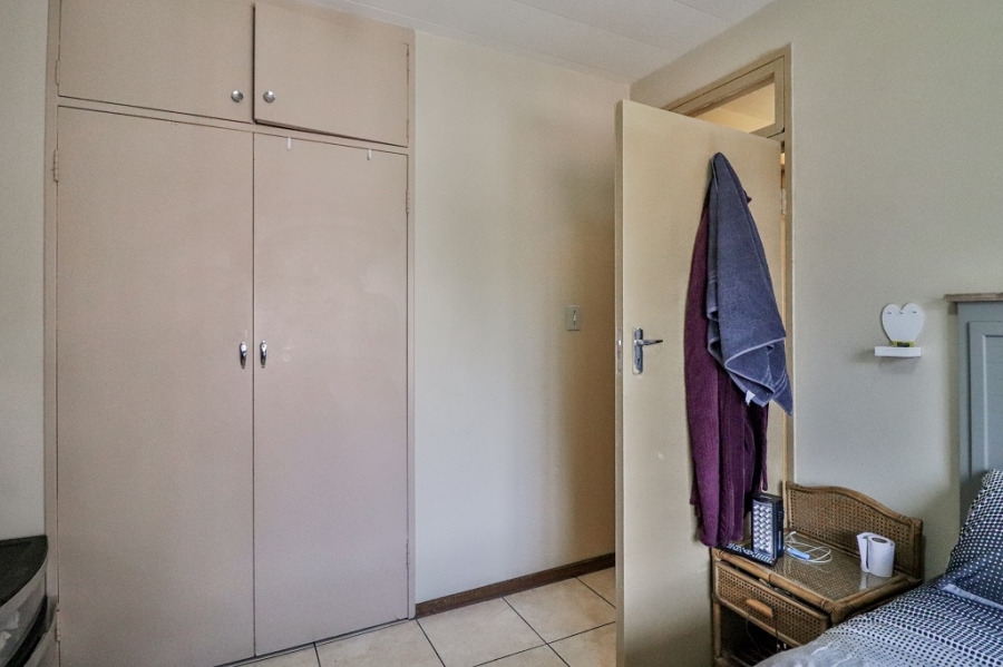 2 Bedroom Property for Sale in New Redruth Gauteng
