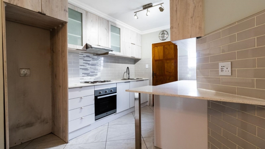 2 Bedroom Property for Sale in Elandspark Gauteng