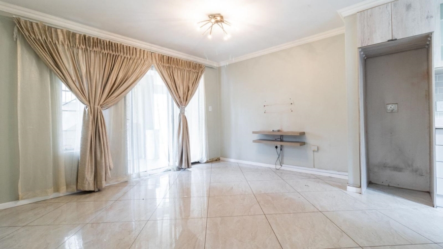 2 Bedroom Property for Sale in Elandspark Gauteng