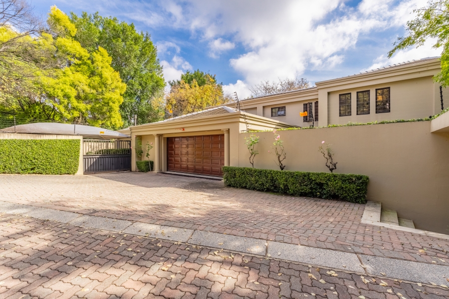 4 Bedroom Property for Sale in Bryanston Gauteng