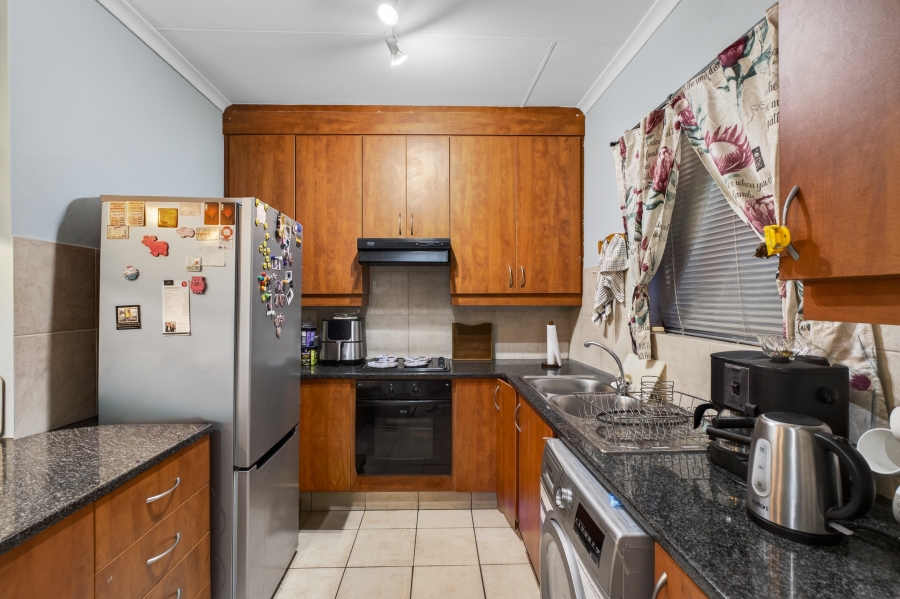 2 Bedroom Property for Sale in Paulshof Gauteng