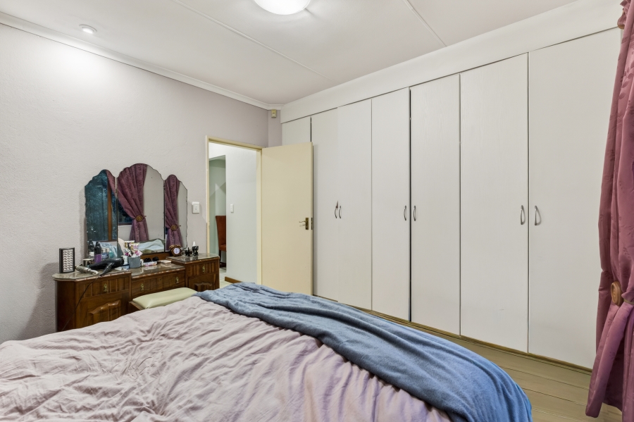 2 Bedroom Property for Sale in Paulshof Gauteng