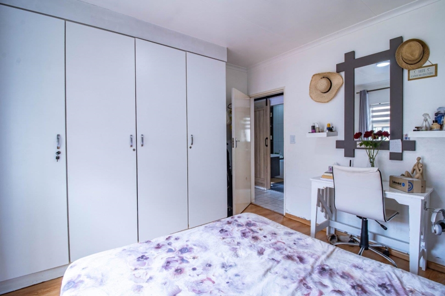 3 Bedroom Property for Sale in Ridgeway Gauteng