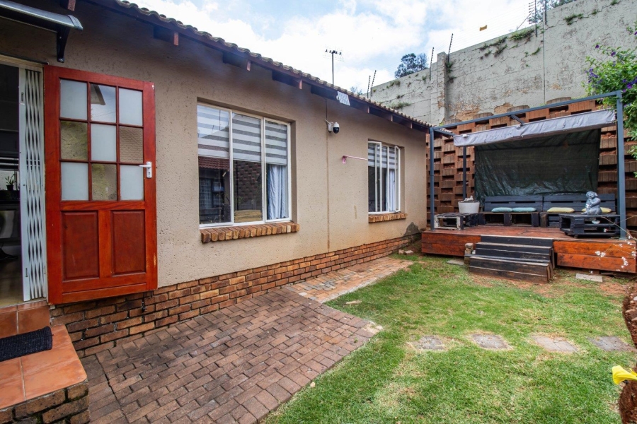 3 Bedroom Property for Sale in Ridgeway Gauteng