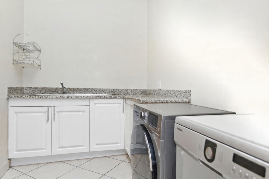 3 Bedroom Property for Sale in Montecello Estate Gauteng